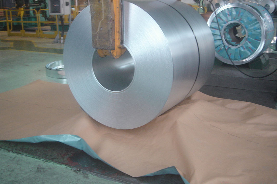 VCI Poly Coated Paper VCI Paper Rolls VCI Packaging VCI Oil